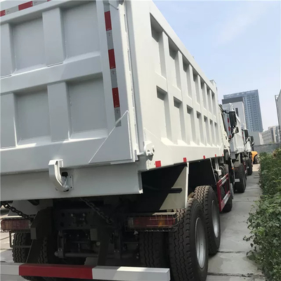 Howo 6x4 ناقل حركة يدوي ديزل 20cbm شاحنة قلابة ثقيلة