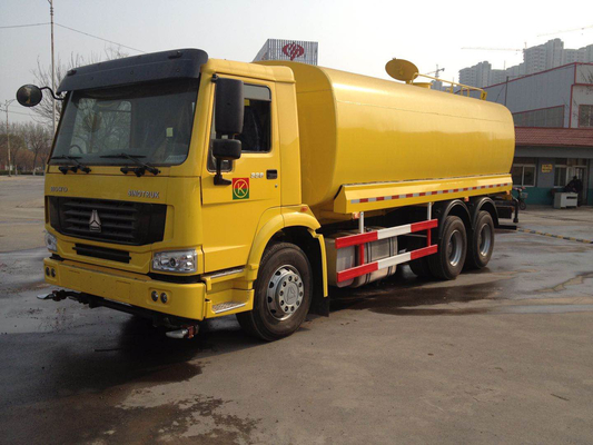 290hp ISO مرت سينوتراك هوو 20m3 مياه الشرب شاحنة صهريج 6 × 4 10 إطارات 2020 نموذج لتنظيف طريق المدينة