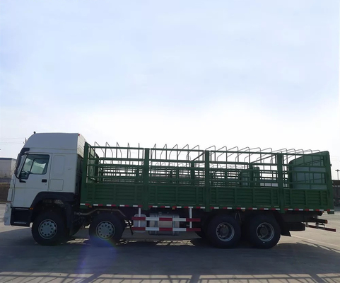 60 طن LHD يدوي 8x4 ساينو تراك هوو شاحنة بضائع
