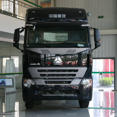 12R22.5 371hp 10 Wheeler Sinotruk Howo 6x4 Tractor Truck