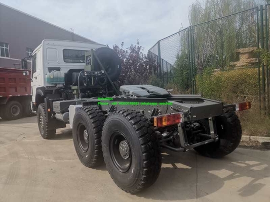 90 # Kingpin White 371hp 6x6 Howo 7 شاحنة جرار