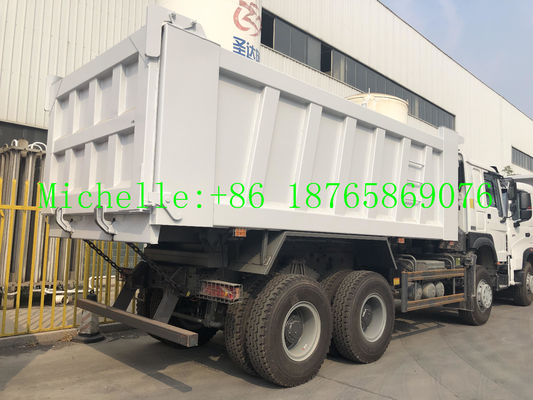 WD615.69 336hp شاحنة قلابة شديدة التحمل لمواقع البناء
