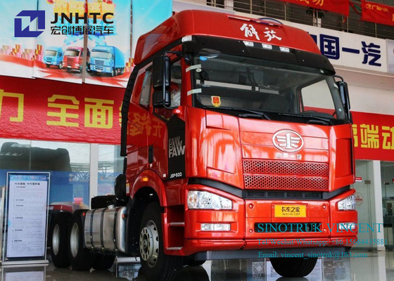 Faw J6P Euro 2350hp 10 Wheels 6x4 شاحنة جرار مع مخابئ مزدوجة