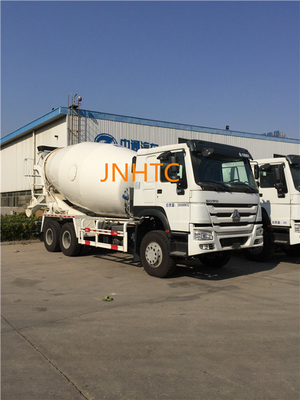 Howo Sinotruk 9 Cubic 10m3 12CBM شاحنة خلاطة أسمنت مقعدين