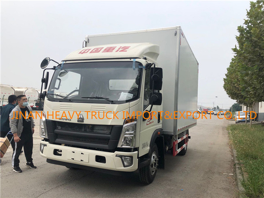 SINOTRUK HOWO 4x2 Light Duty الشاحنات التجارية Electric Cargo