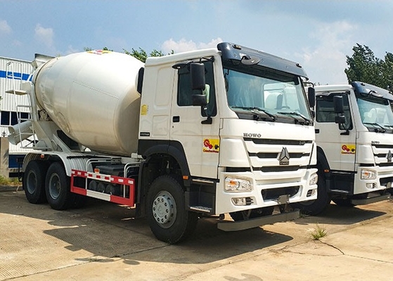 شاحنة خلط الخرسانة Sinotruk HOWO 8cbm 6X4 Blender Concrete Cement