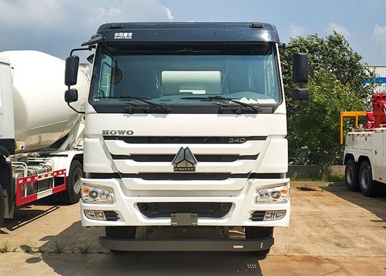 شاحنة خلط الخرسانة Sinotruk HOWO 8cbm 6X4 Blender Concrete Cement