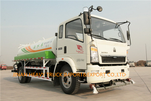 شاحنات SINOTRUK التجارية الخفيفة 80000 90000 10000 لتر شاحنة صهريج مياه