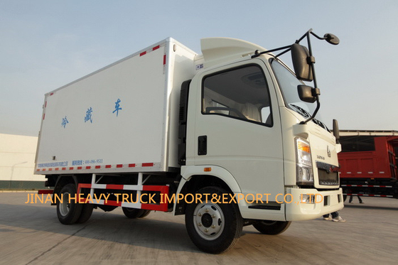 Howo 4X2 Light Duty مبردة شاحنة 5 طن 60000 كجم 7 طن