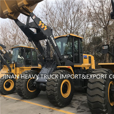 2.4m3 دلو 4 طن الجرافة الهيدروليكية XCMG LW400KN