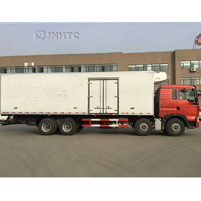 سينوتروك HOWO 45cbm مجمد ثلاجة 8x4 شاحنة تبريد 20 طن شاحنة تبريد ثقيلة