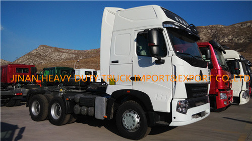10 Wheeler Sinotruck HOWO A7 6x4 شاحنات الجرارات 371hp 420hp