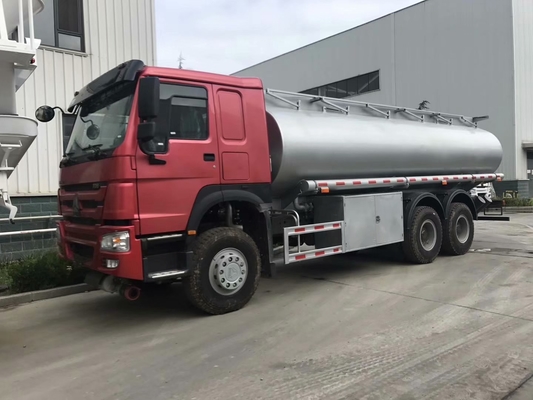 شاحنة ناقلة وقود الزيت ساينو تراك LHD 400L 20cbm 371HP
