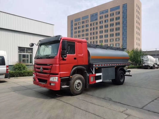 شاحنة ناقلة وقود الزيت ساينو تراك LHD 400L 20cbm 371HP