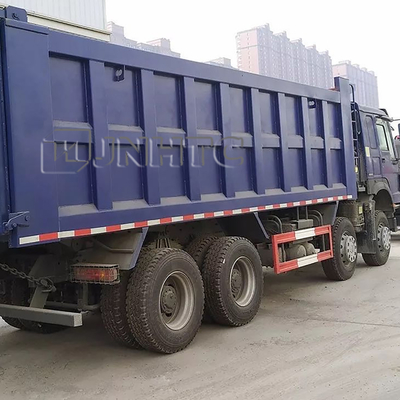 SINOTRUK HOWO 12 Wheeler Heavy Duty Dump Truck ذاتية التحميل 8x4 3cbm 371hp