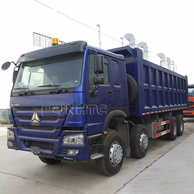 SINOTRUK HOWO 12 Wheeler Heavy Duty Dump Truck ذاتية التحميل 8x4 3cbm 371hp