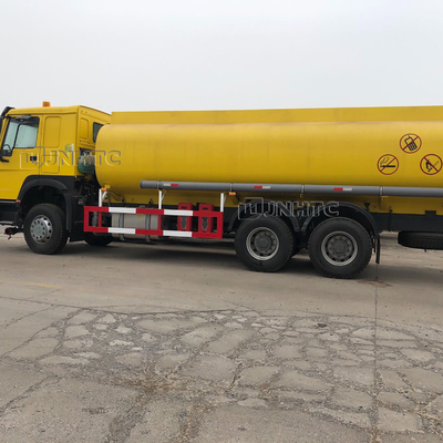 مقطورة ناقلة وقود النفط ساينو تراك HOWO 371hp Euro2 Euro3 25000L 6x4