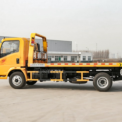 Sinotruk HOWO جديد / مستعمل 3 طن 4x2 هادم سحب شاحنة إزالة كتلة الطريق
