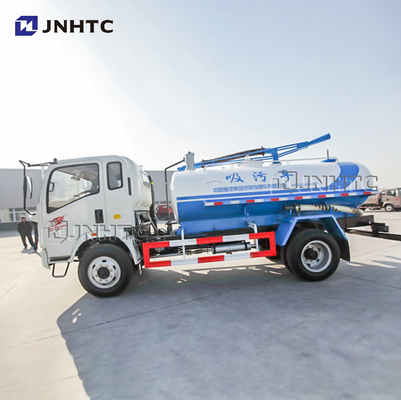 SINO HOWO 4x2 6 Tyres صغيرة فراغ شاحنة شفط مياه المجاري 3000L 5000L 6000L