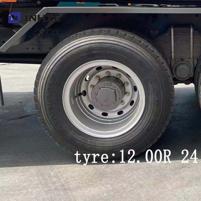 HOWO 8x4 Euro2 371hp قلابة شاحنة قلابة مع 2 مصباح إنذار