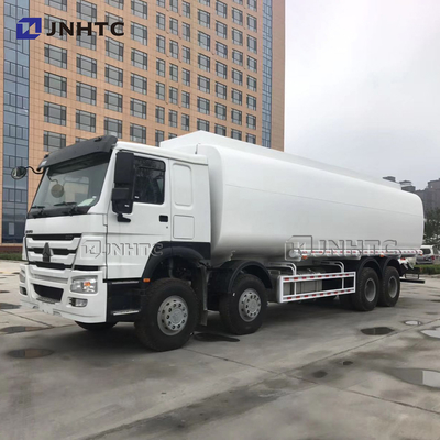 HOWO 8x4 12 عجلات وقود زيت ناقلة شاحنة التزود بالوقود 30cbm 35cbm Euro2 Euro3