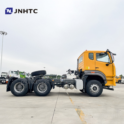 SINOTRUK HOHAN 6X4 مقطورة جرار