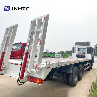 HOWO Cargo Truck For Eacavator Construction Machinery Transport مسطحة مقطورة