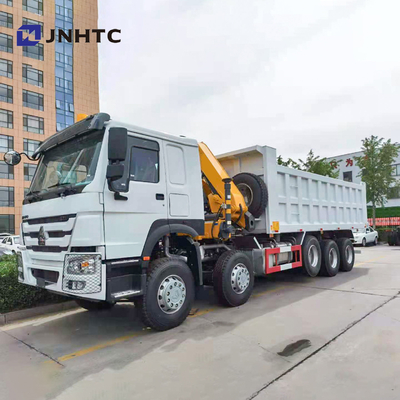 شاحنة قلابة HOWO 16 Wheeler مع رافعة ذراع قابلة للطي 10T مع محور الرفع