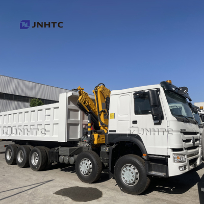 شاحنة قلابة HOWO 16 Wheeler مع رافعة ذراع قابلة للطي 10T مع محور الرفع