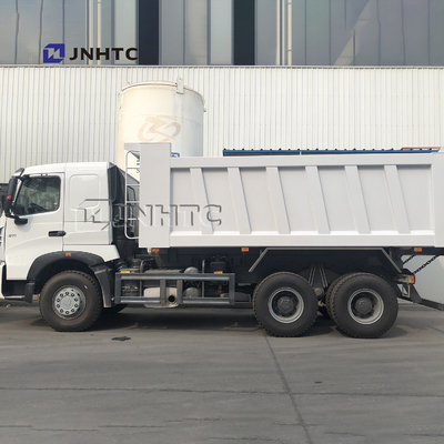 SINOTRUK HOWO T7 10 Wheeler Dump Truck لبناء نقل الرمال والحصى