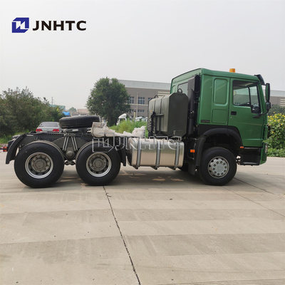 مستعملة HOWO Sinotruk 371 Prime Mover Truck 420hp 6X4 LHD RHD