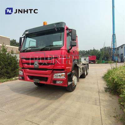 مستعملة رأس جرار مقطورة 95 كلم / ساعة 30 طن 6 × 6 مستعملة Howo Tractor Truck Trailer Head