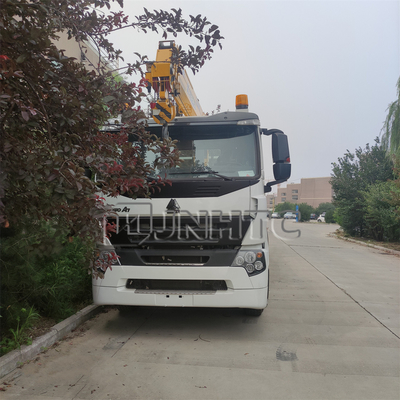 رافعة مثبتة على الشاحنة Sinotruk A7 Heavy Duty 6x4 Truck Mounted Crane