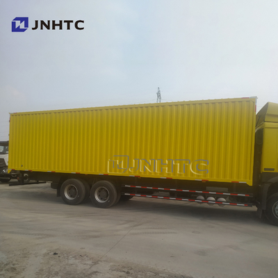 Sinotruk HOWO EURO2 Cargo Van Truck 10 Wheels A7 شاحنة نقل البضائع