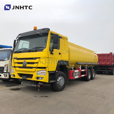 شاحنة صهريج وقود Sino HOWO 6x4 371hp مع ناقلة 20cbm