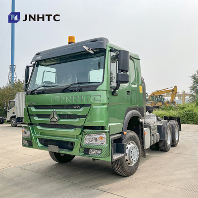 Sinotruk HOWO Euro2 30 Ton Prime Mover Truck 10 Wheels 371HP رأس شاحنة جرار