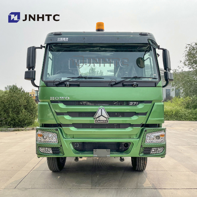 Sinotruk HOWO Euro2 30 Ton Prime Mover Truck 10 Wheels 371HP رأس شاحنة جرار