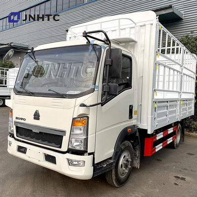 شاحنة نقل البضائع Sinotruk HOWO 4x2 Light Stake