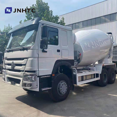 شاحنة خلط الخرسانة Sinotruk HOWO 6X4 بسعة 10cbm
