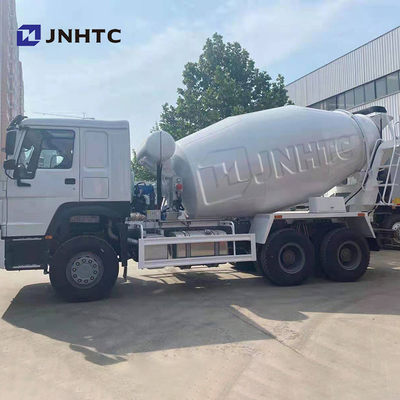 شاحنة خلط الخرسانة Sinotruk HOWO 6X4 بسعة 10cbm