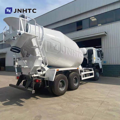 شاحنة خلط الخرسانة Sinotruk HOWO 6X4 بسعة 10cbm