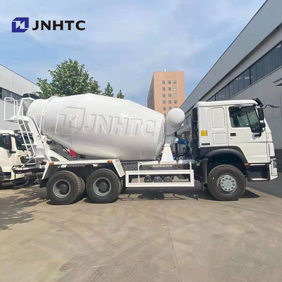 شاحنة خلط الخرسانة Sinotruk HOWO 6X4 بسعة 10cbm