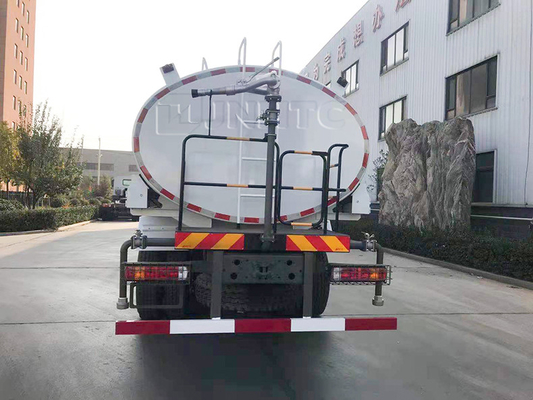 30000kg شاحنة رش المياه HOWO Sinotruk 6x4