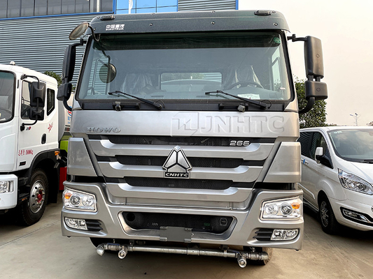 Sinotruk Howo 6 Wheeler 4 * 2 Fuel Tanker Truck Howo Oil Tanker 10000L