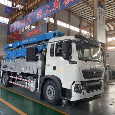 HOWO 8x4 شاحنة مضخة الخرسانة 371HP Euro2