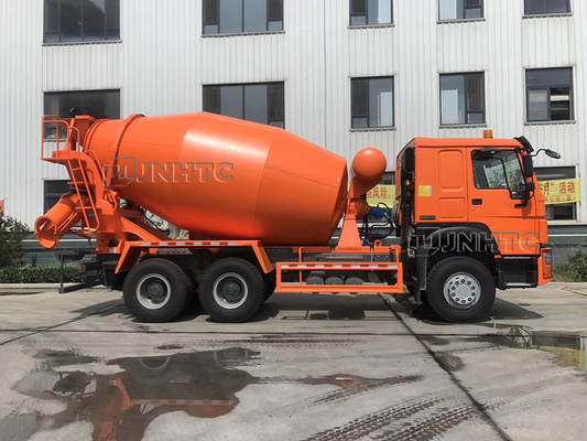 شاحنة خلط الخرسانة ذاتية التحميل طراز Howo الجديدة 10 Wheeler 371hp 10m3