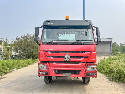 6x4 Howo 371 رأس جرار 10 عجلات شاحنة رأس جرار