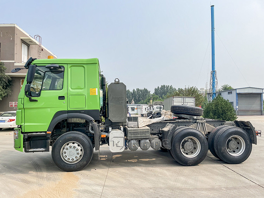 Euro2 LHD Sinotruk Howo 10 Wheels 371 Hp Tractor Trailer Truck 50 Ton